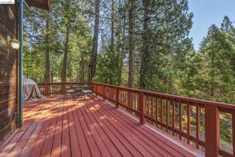 28421 Old Strawberry Rd Strawberry, CA 95375