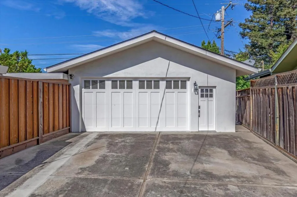 7821 Filice Drive Gilroy, CA 95020