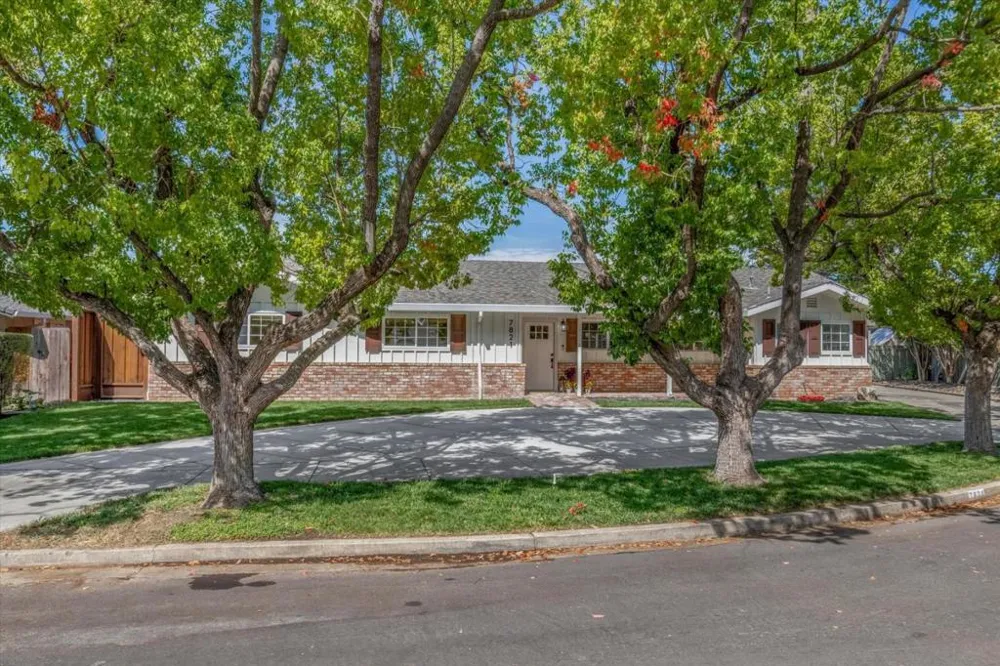 7821 Filice Drive Gilroy, CA 95020