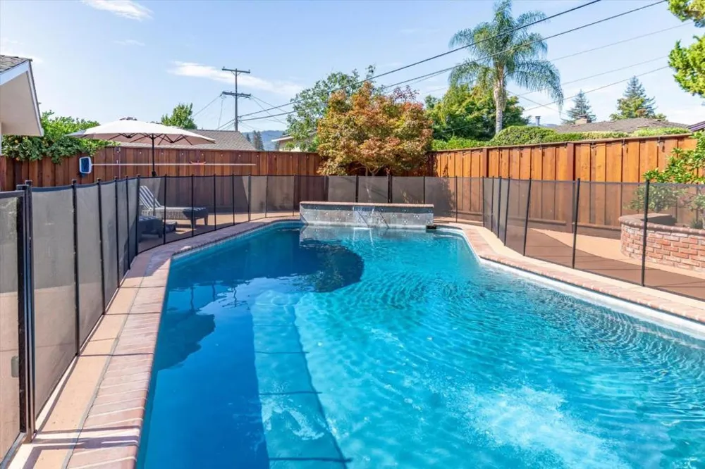 7821 Filice Drive Gilroy, CA 95020