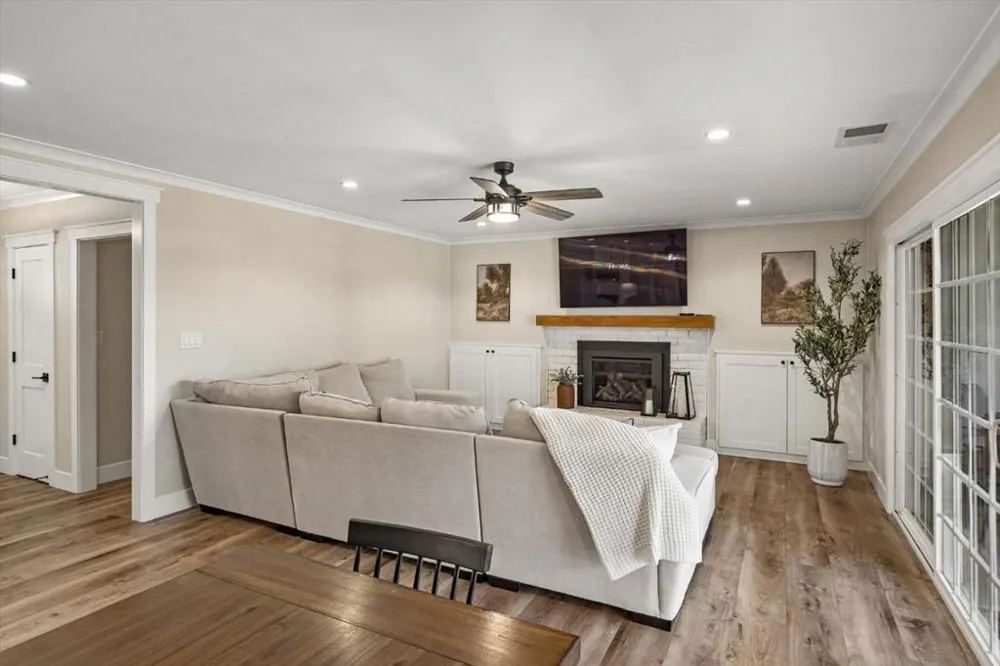 7821 Filice Drive Gilroy, CA 95020
