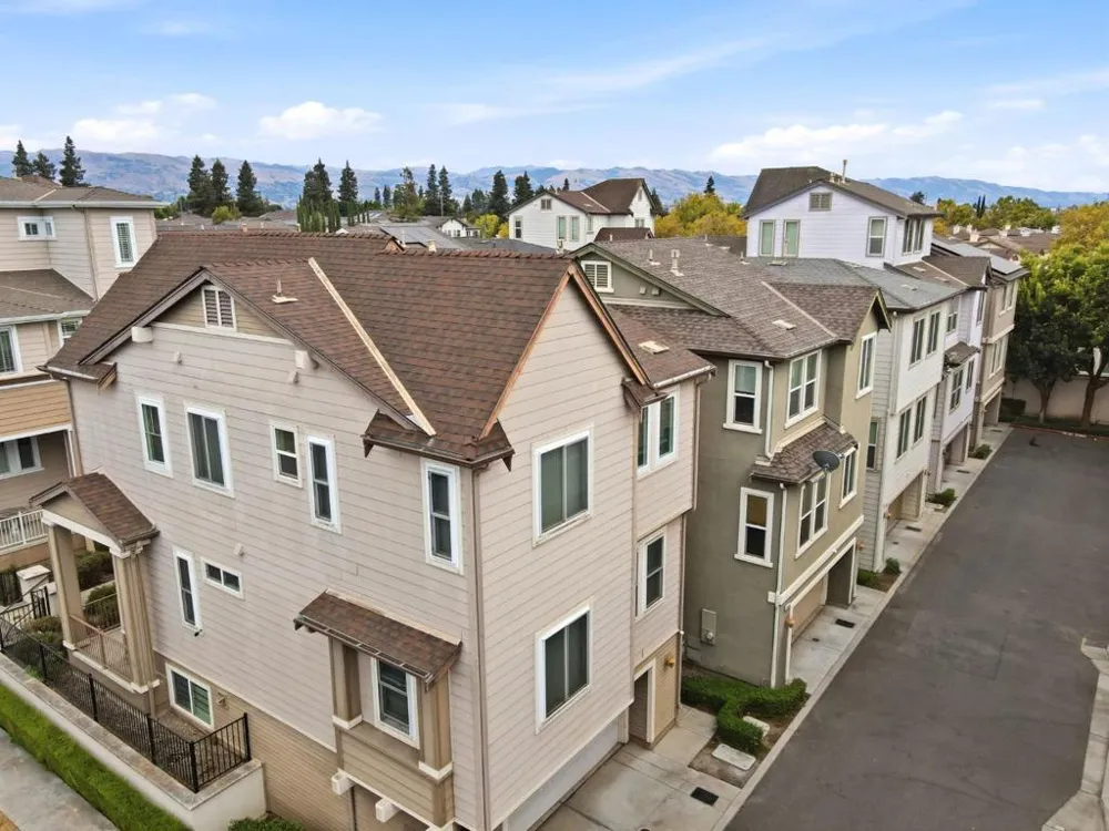 1618 Salamoni Court San Jose, CA 95133