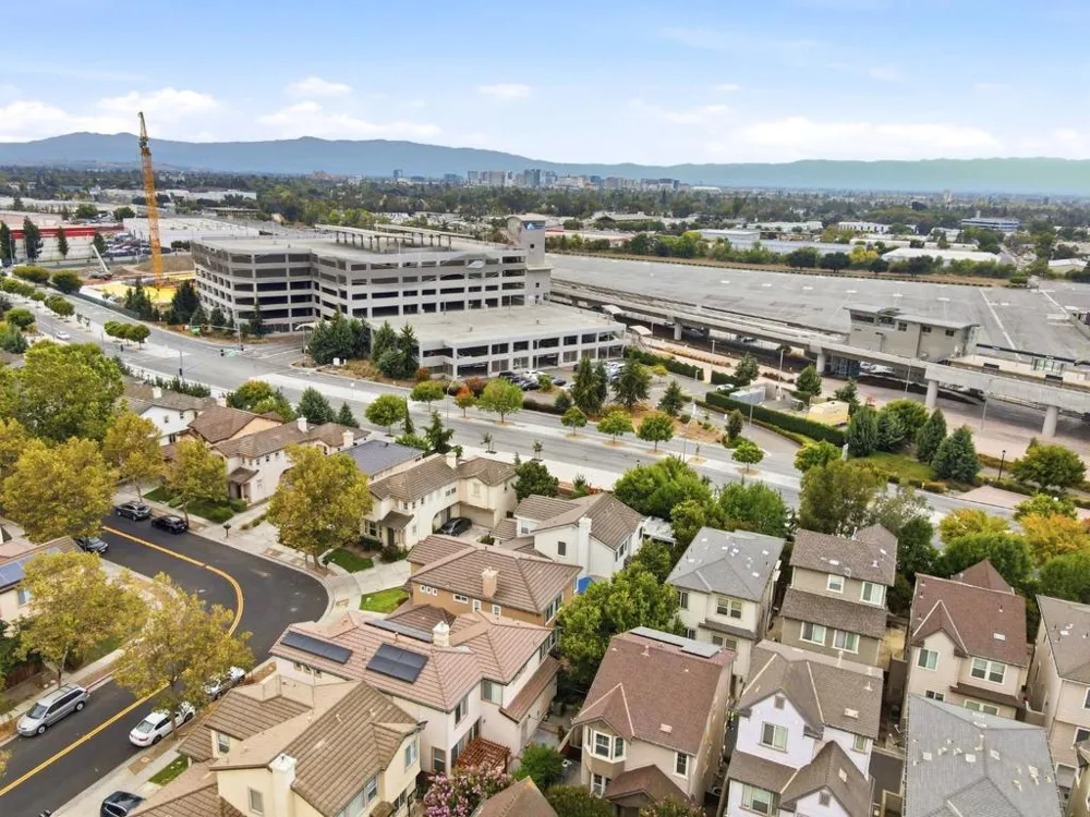 1618 Salamoni Court San Jose, CA 95133