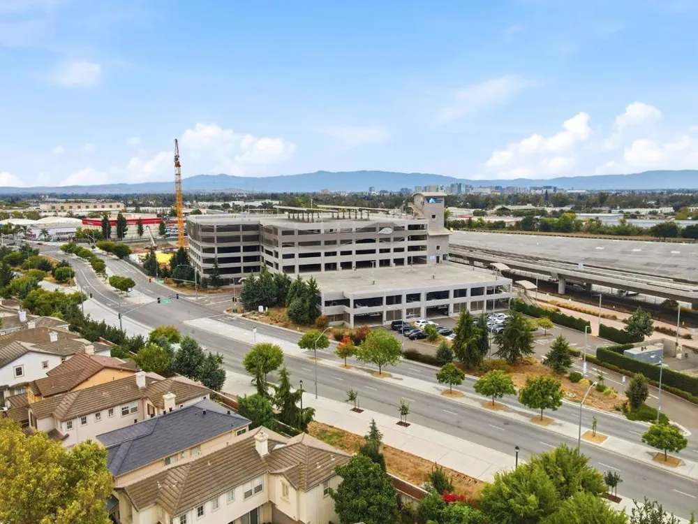 1618 Salamoni Court San Jose, CA 95133