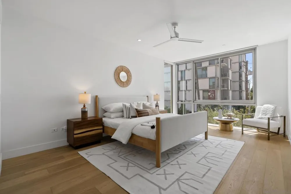 2750 4th #203 San Diego, CA 92103
