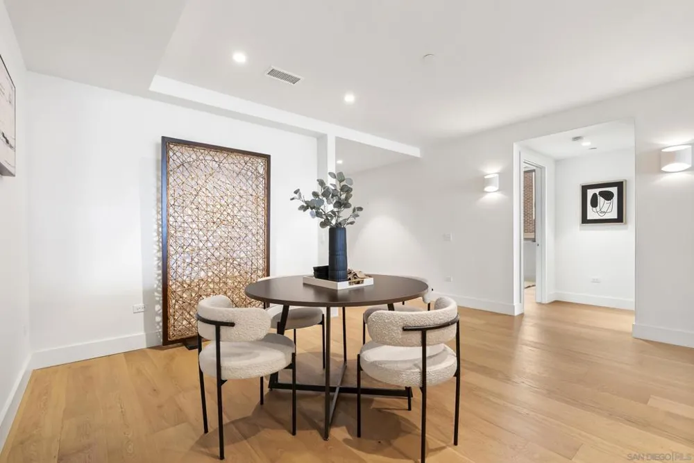 2750 4th #203 San Diego, CA 92103