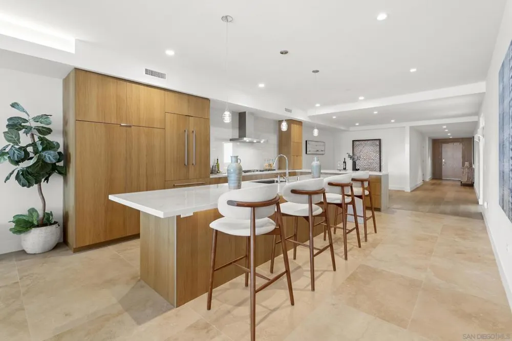 2750 4th #203 San Diego, CA 92103