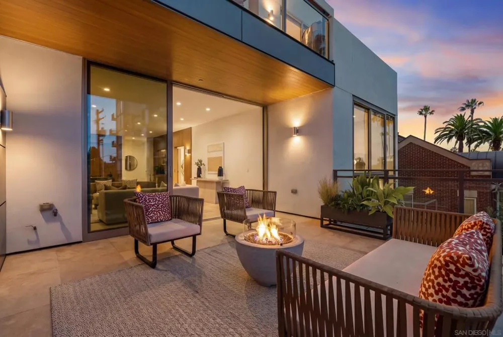2750 4th #203 San Diego, CA 92103