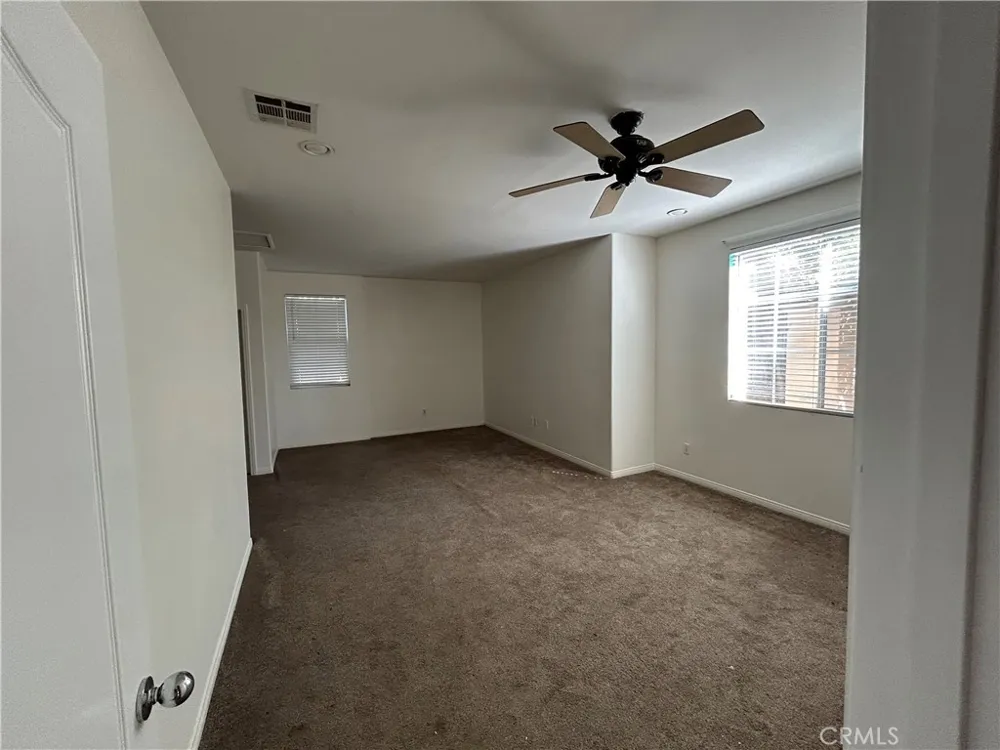 691 Asia Court Simi Valley, CA 93065