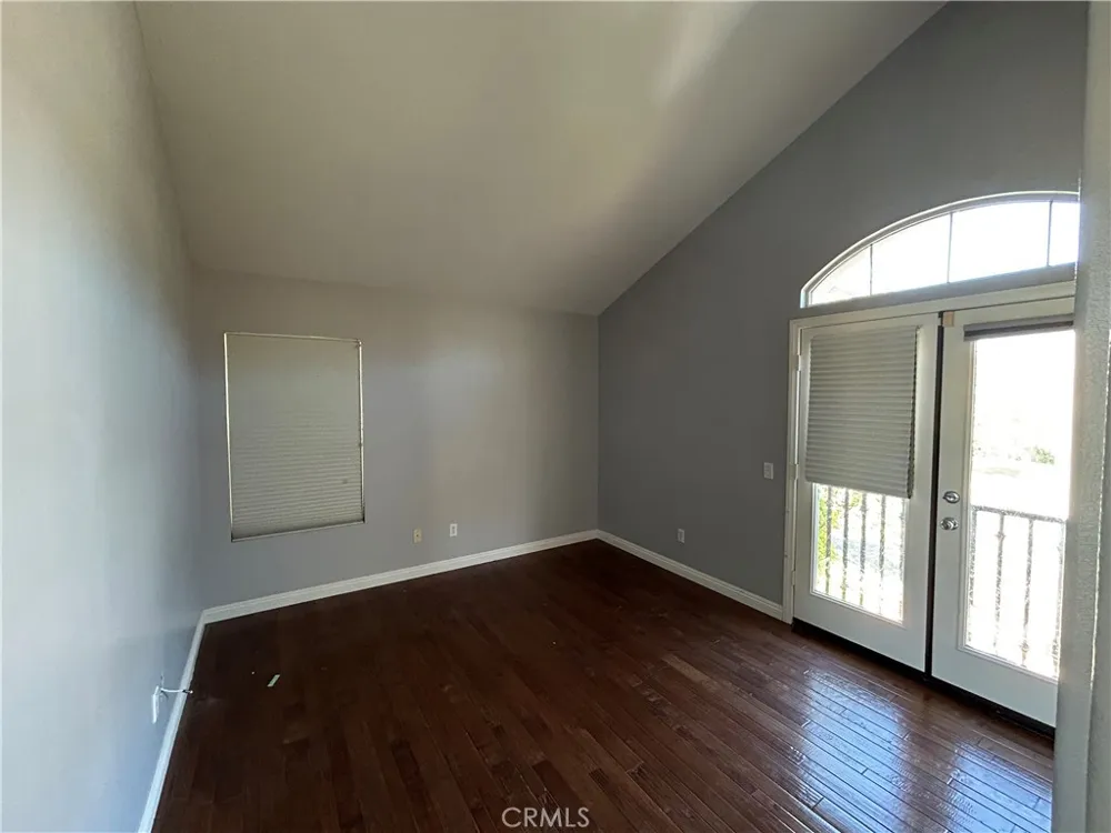 691 Asia Court Simi Valley, CA 93065