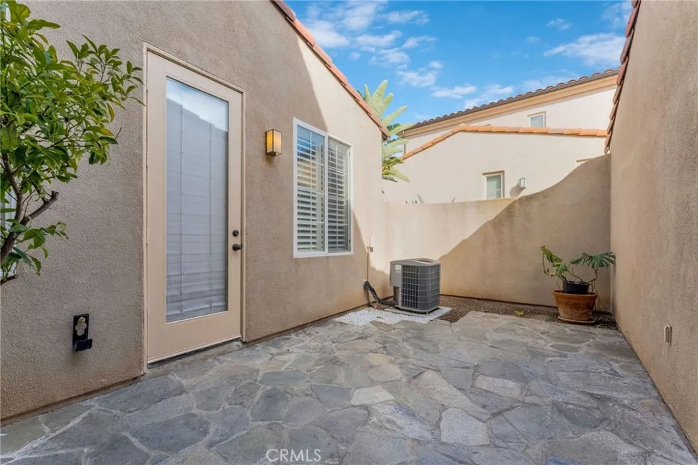 46 Herringbone Irvine, CA 92620