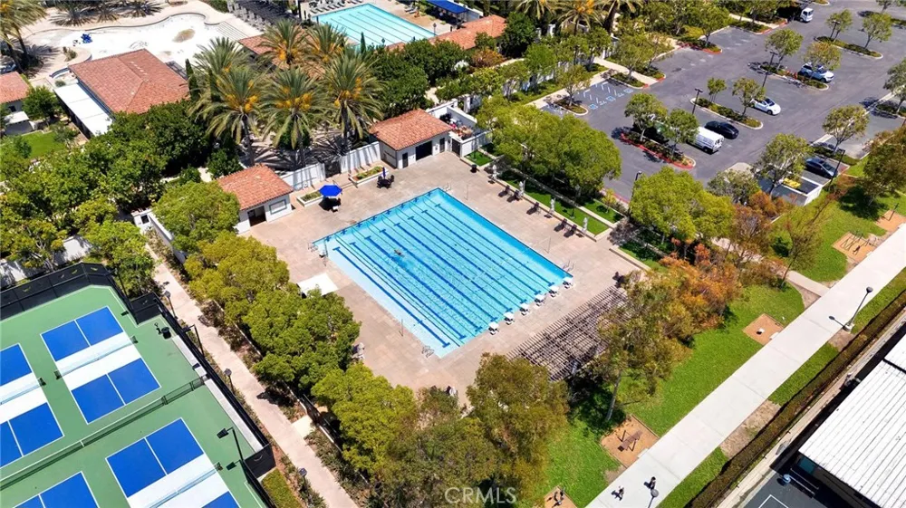 46 Herringbone Irvine, CA 92620