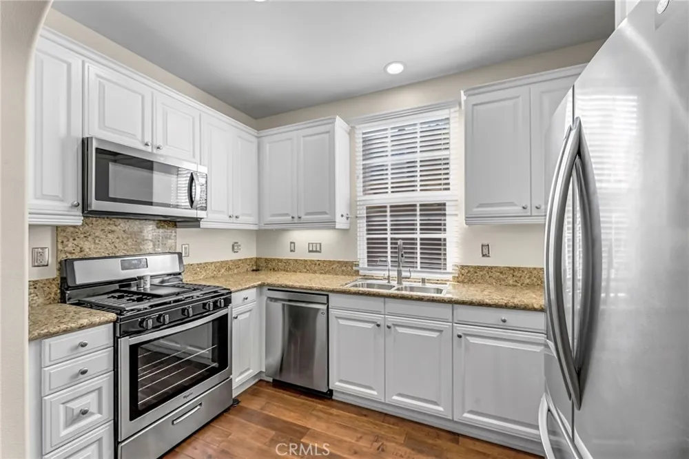 46 Herringbone Irvine, CA 92620