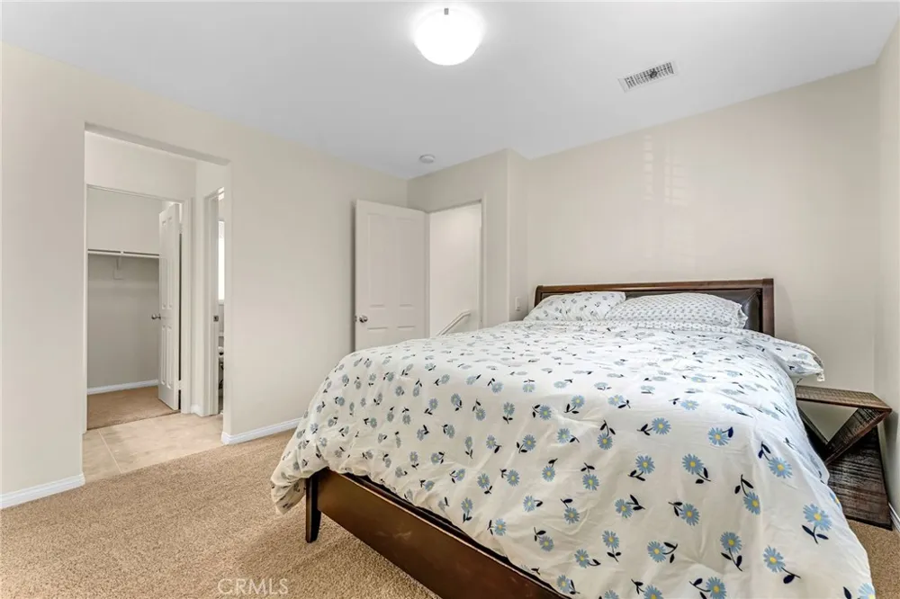 46 Herringbone Irvine, CA 92620