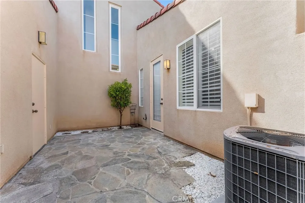 46 Herringbone Irvine, CA 92620