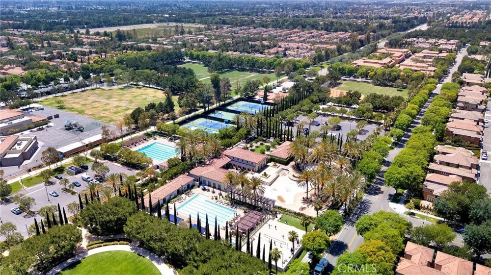 46 Herringbone Irvine, CA 92620