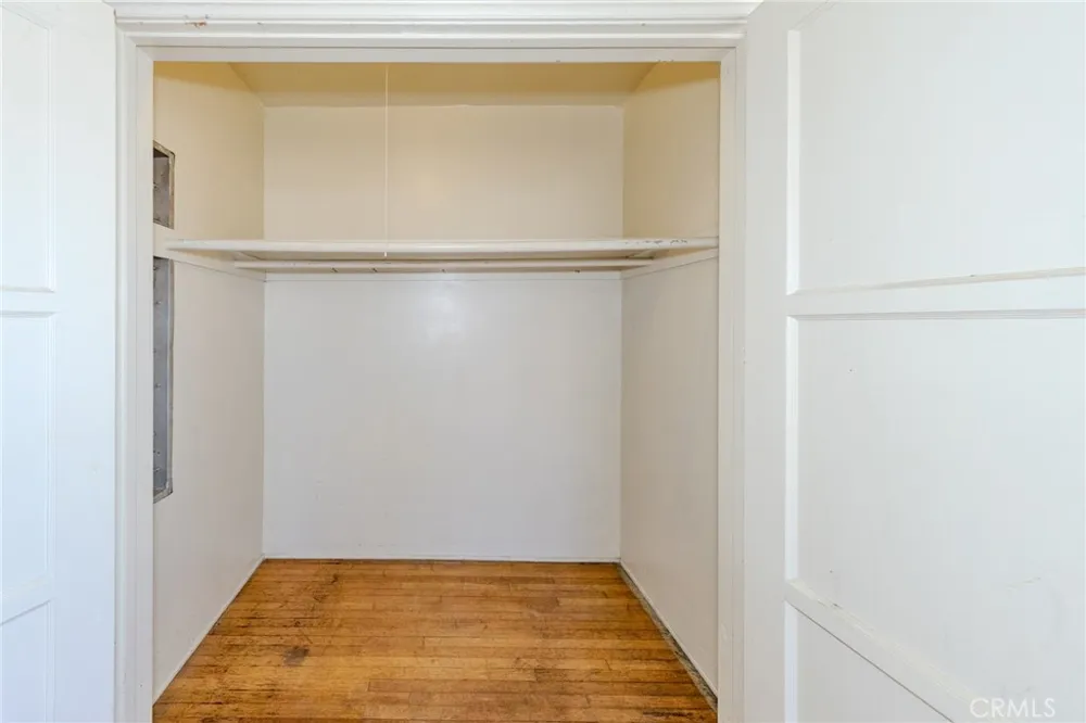 4076 Liberty Boulevard South Gate, CA 90280