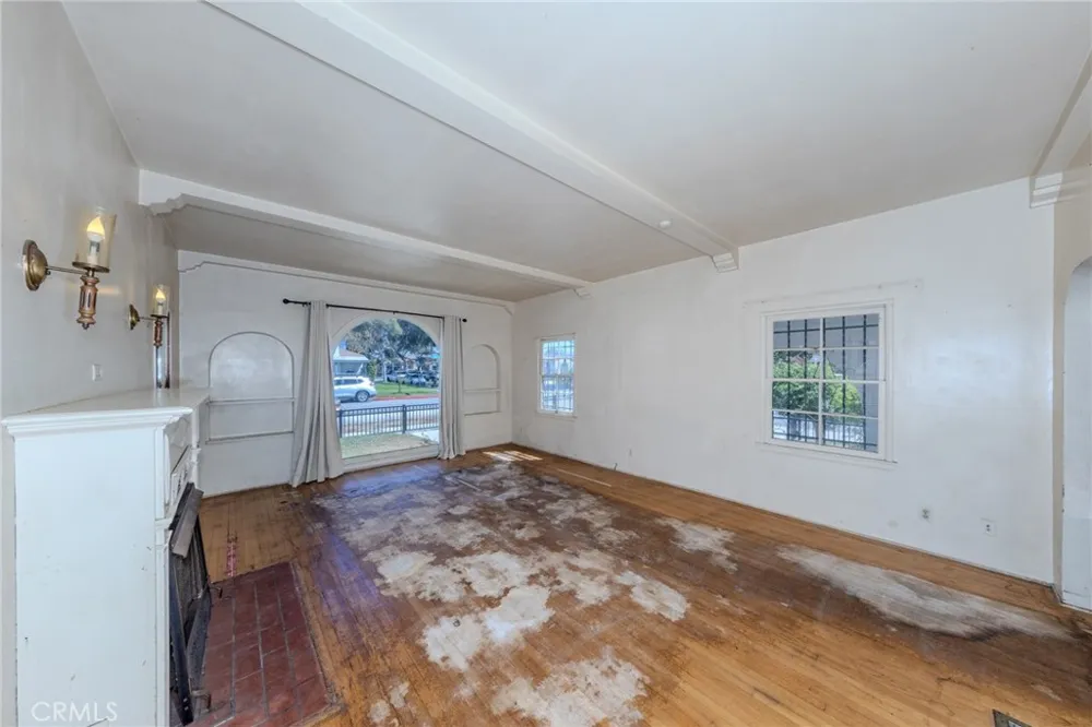4076 Liberty Boulevard South Gate, CA 90280