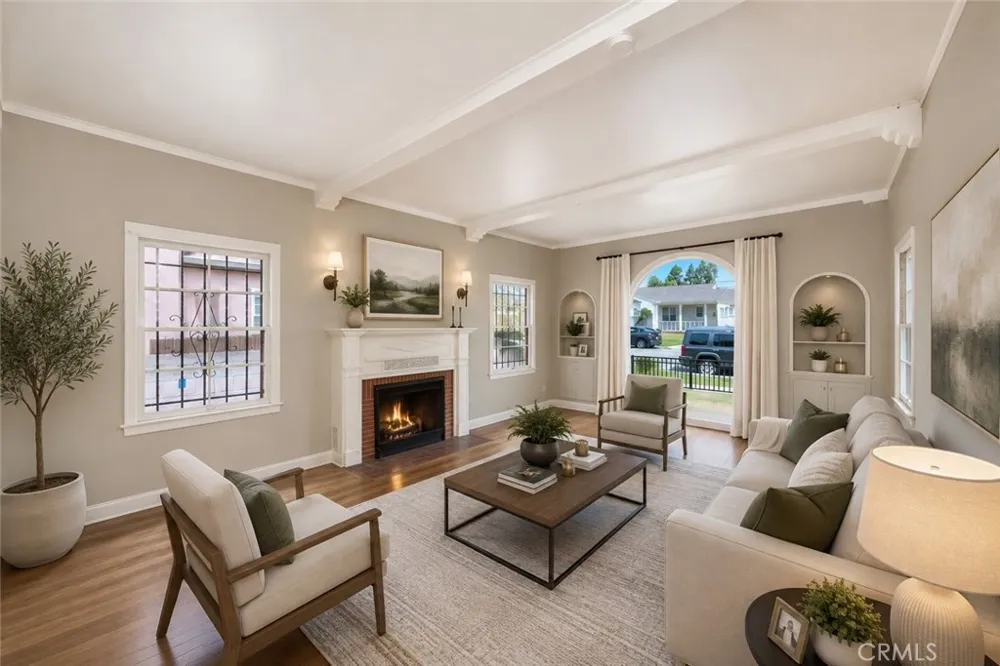 4076 Liberty Boulevard South Gate, CA 90280