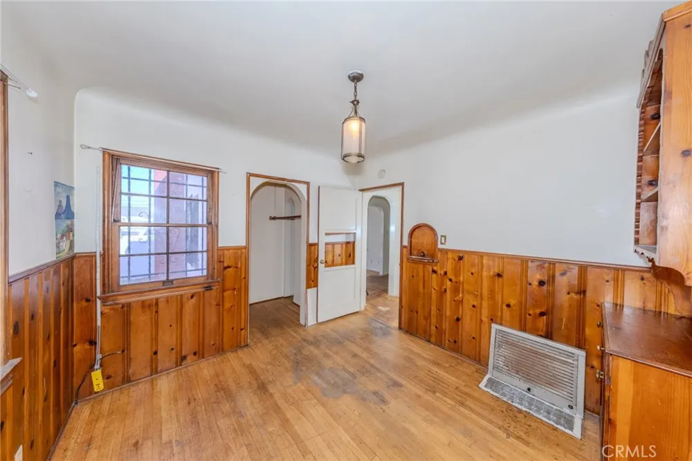 4076 Liberty Boulevard South Gate, CA 90280