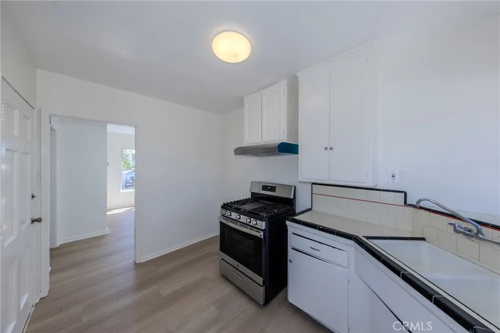 4076 Liberty Boulevard South Gate, CA 90280