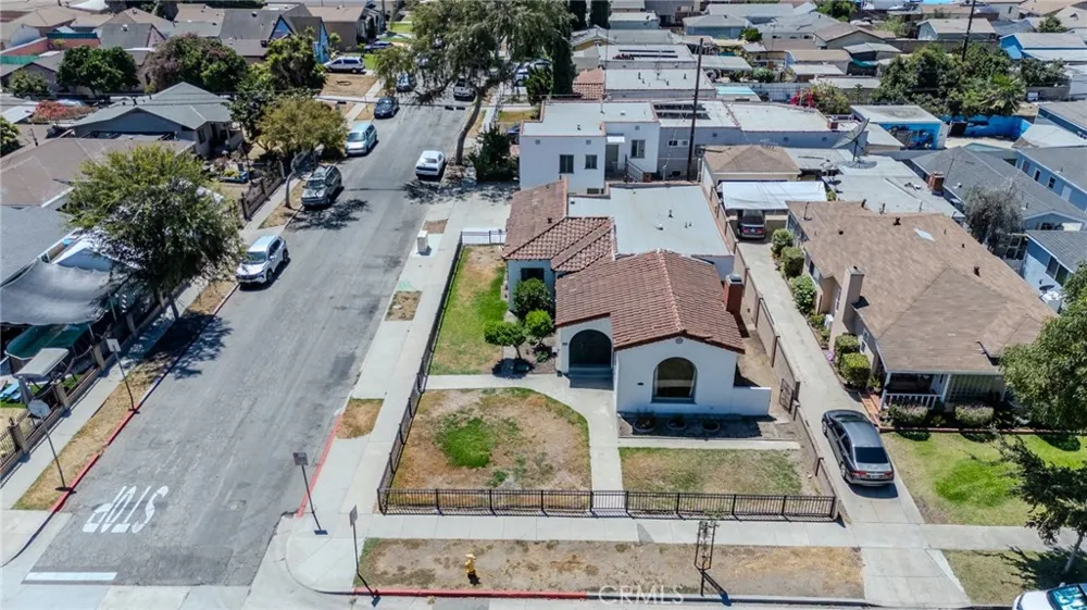 4076 Liberty Boulevard South Gate, CA 90280