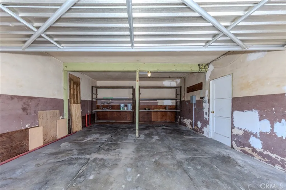 4076 Liberty Boulevard South Gate, CA 90280