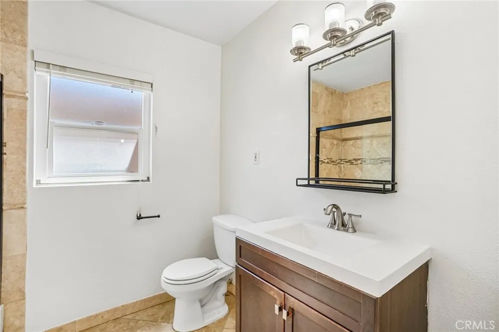14514 Eastbrook Avenue Bellflower, CA 90706