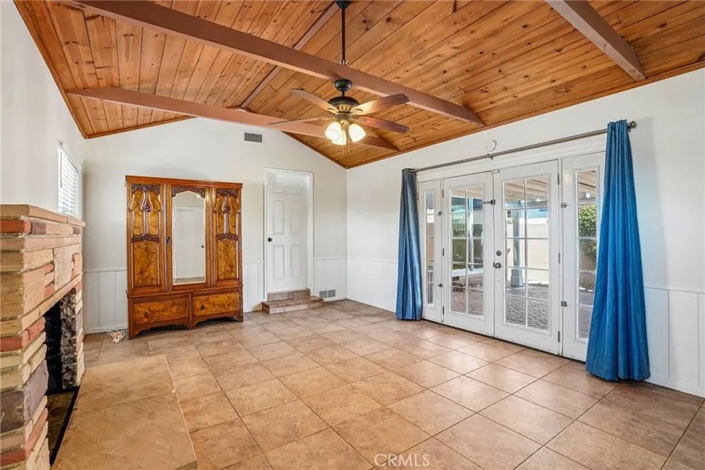 14514 Eastbrook Avenue Bellflower, CA 90706