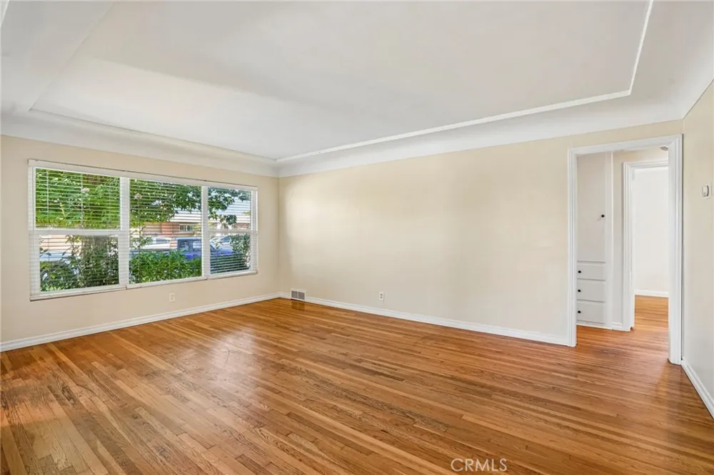14514 Eastbrook Avenue Bellflower, CA 90706