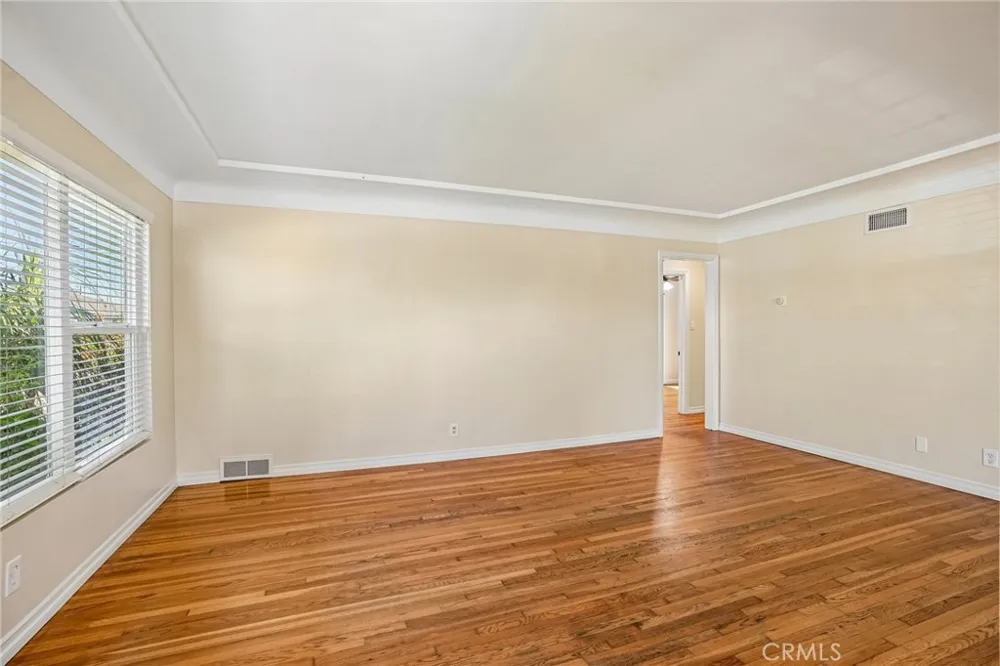 14514 Eastbrook Avenue Bellflower, CA 90706