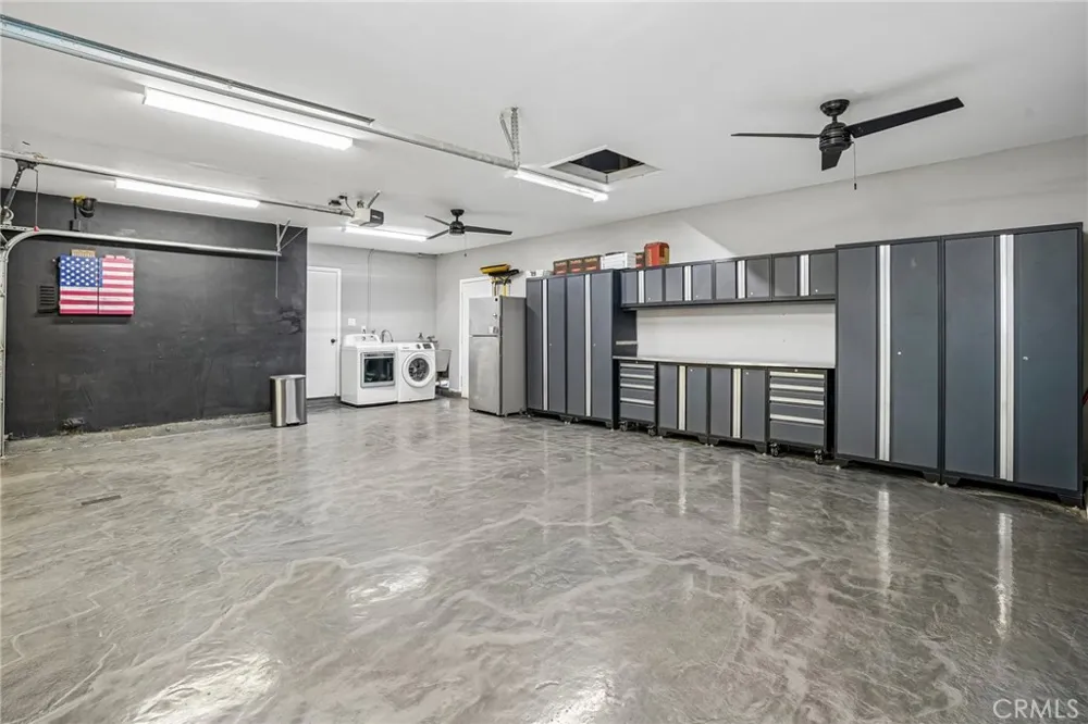14514 Eastbrook Avenue Bellflower, CA 90706