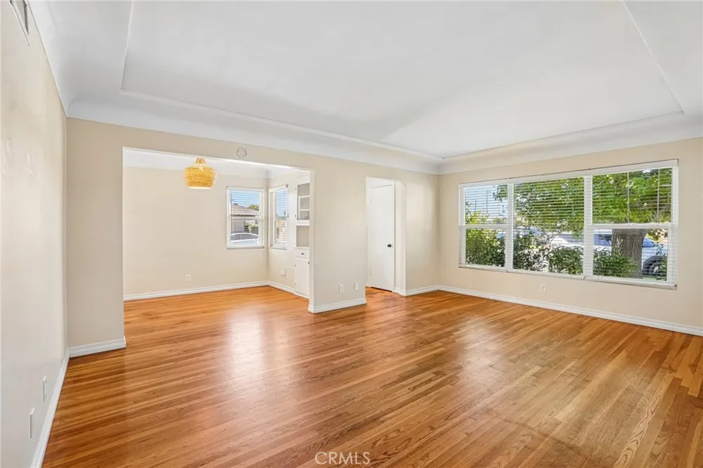 14514 Eastbrook Avenue Bellflower, CA 90706