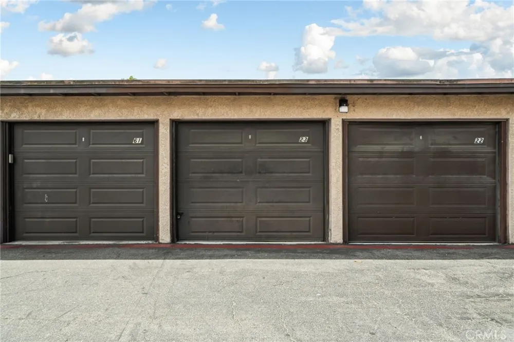 12010 226th #H Hawaiian Gardens, CA 90716