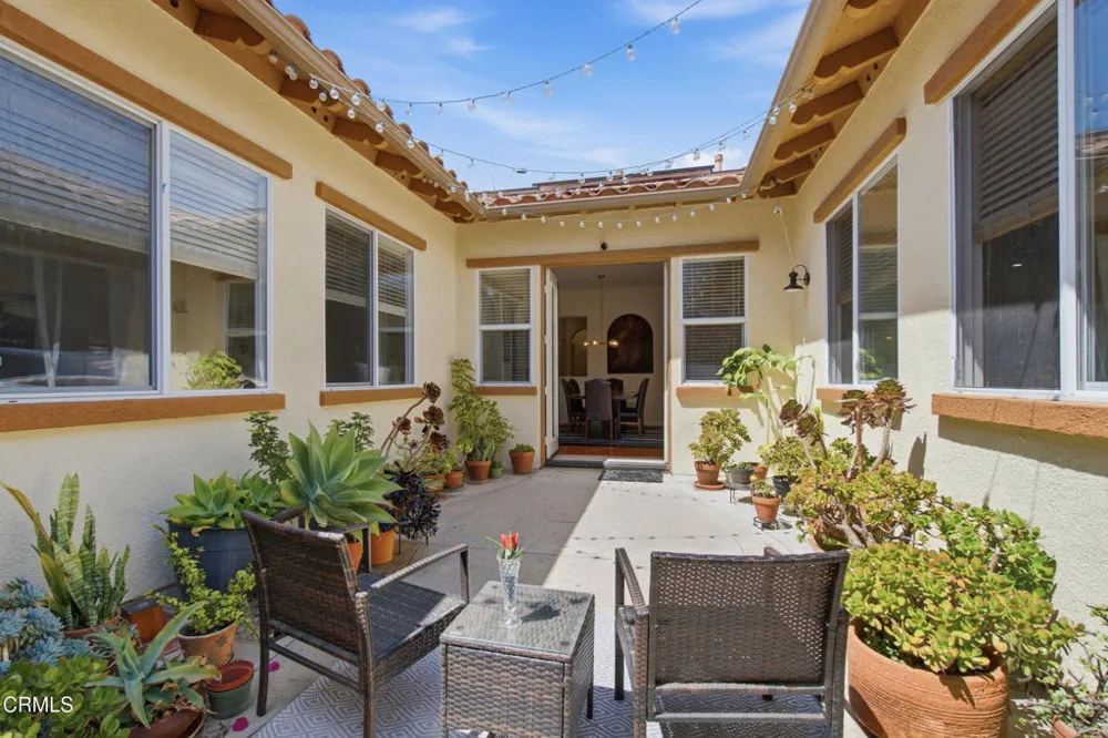 1972 Keltic Lodge Drive Oxnard, CA 93036