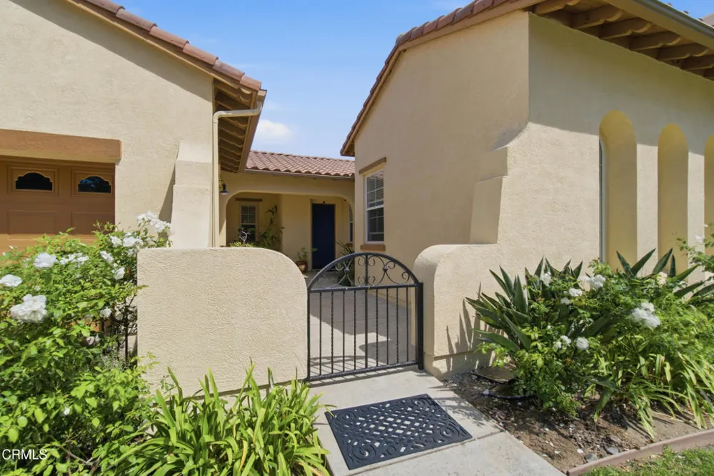 1972 Keltic Lodge Drive Oxnard, CA 93036