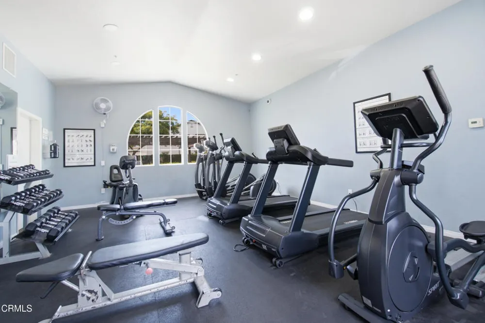 1972 Keltic Lodge Drive Oxnard, CA 93036