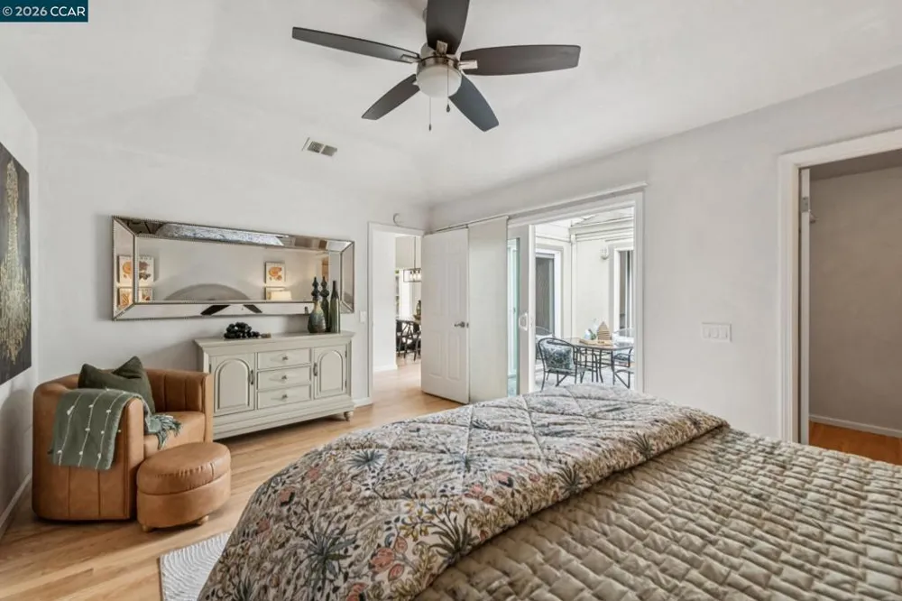 137 Brighton Rd Alameda, CA 94502