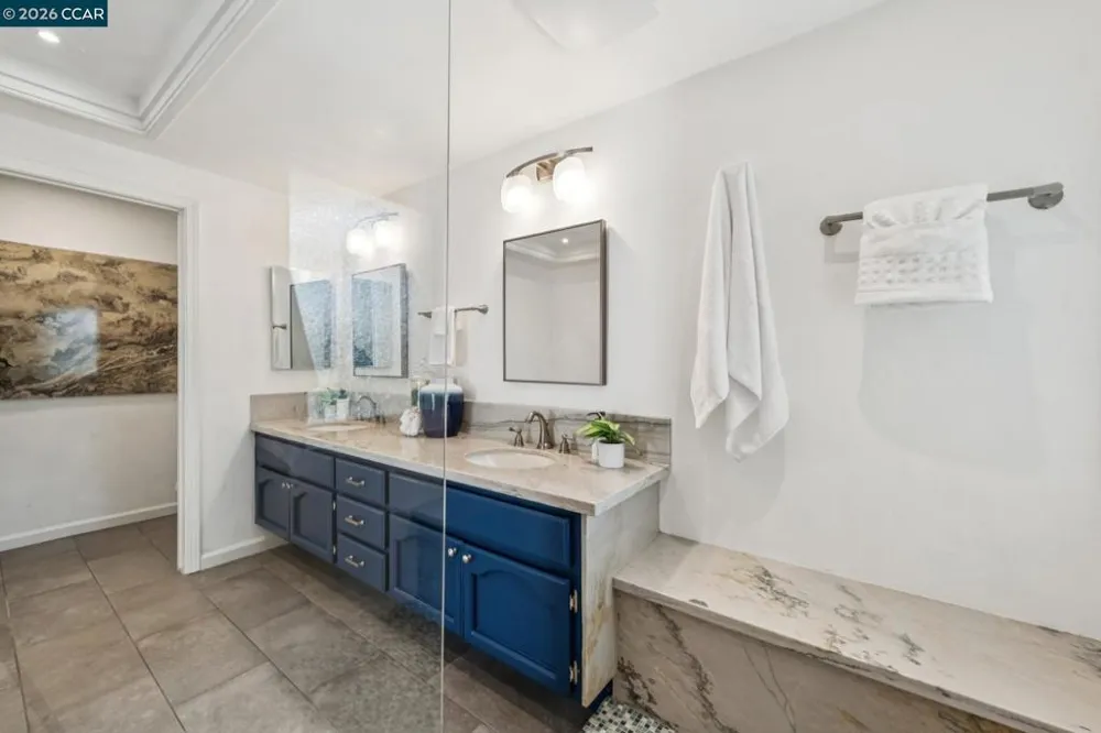 137 Brighton Rd Alameda, CA 94502
