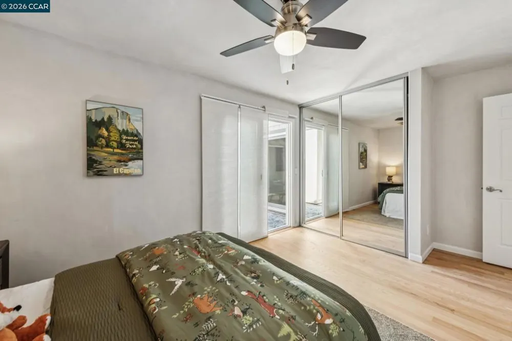 137 Brighton Rd Alameda, CA 94502