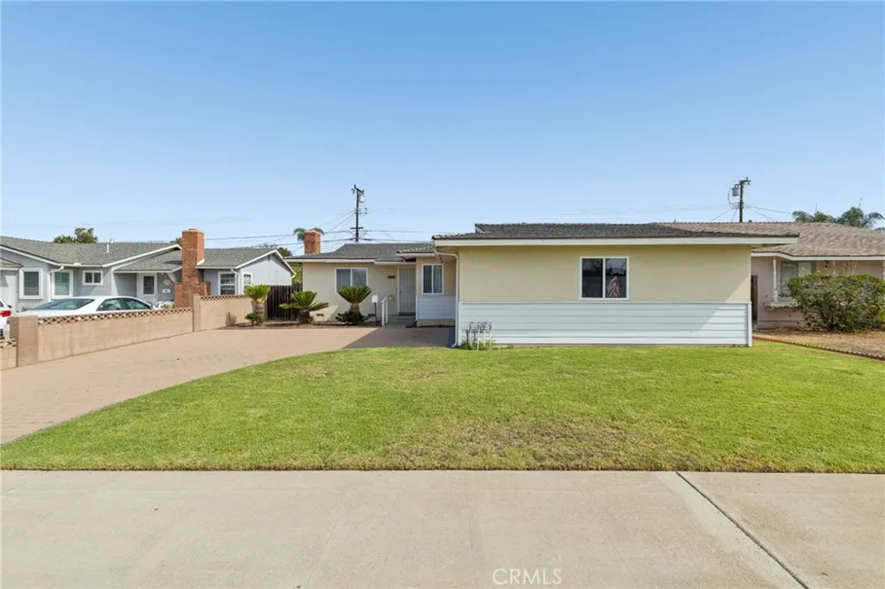 1333 E Monroe Orange, CA 92867