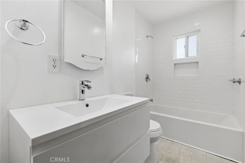 1333 E Monroe Orange, CA 92867