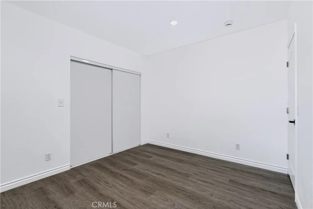 2357 Wilshire Riverside, CA 92501