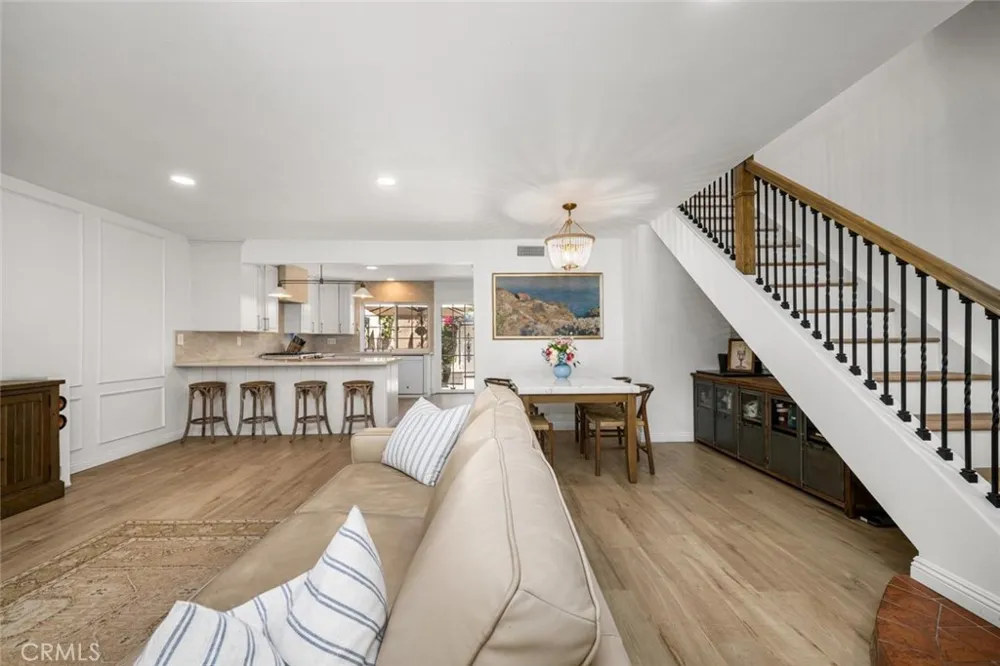 10942 Pebble Court Fountain Valley, CA 92708