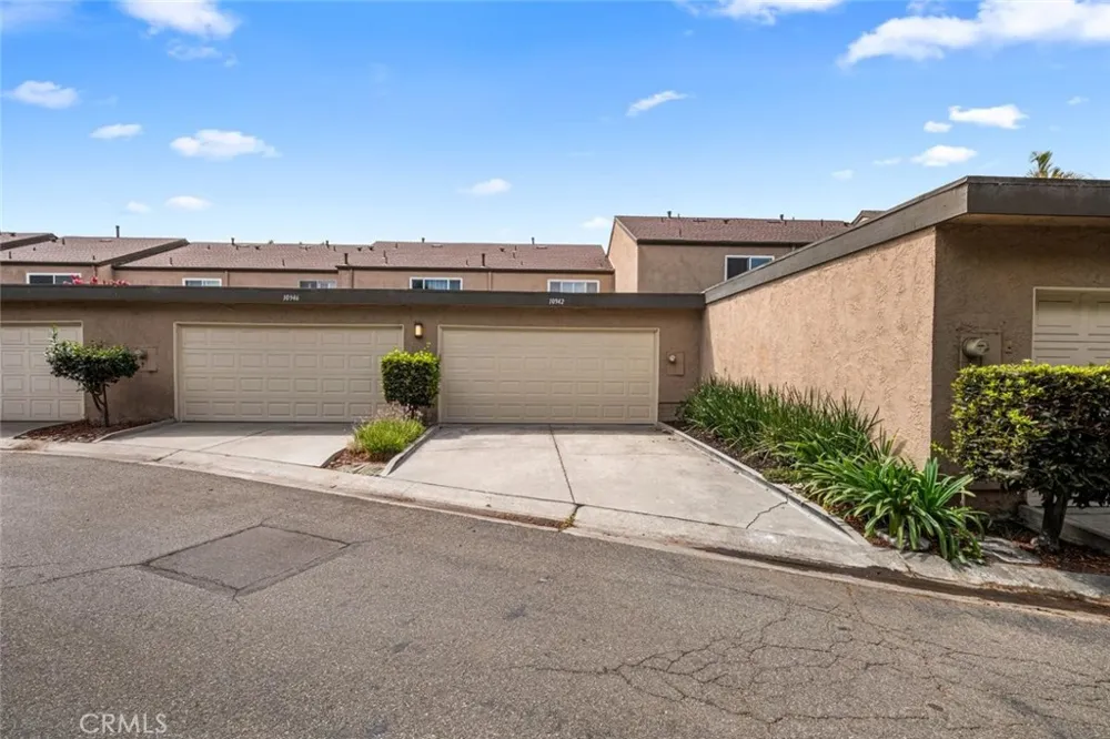10942 Pebble Court Fountain Valley, CA 92708