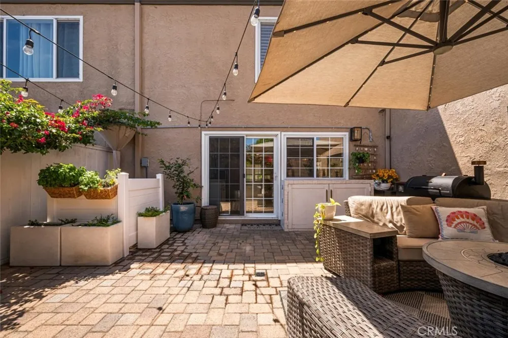 10942 Pebble Court Fountain Valley, CA 92708