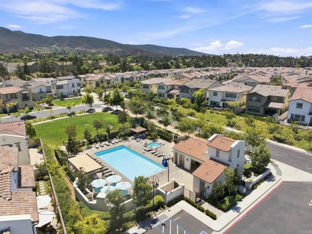 587 Gateway Lane San Marcos, CA 92078