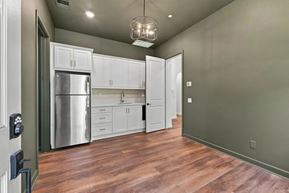 587 Gateway Lane San Marcos, CA 92078