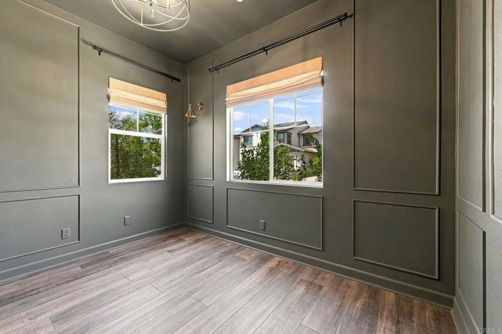 587 Gateway Lane San Marcos, CA 92078