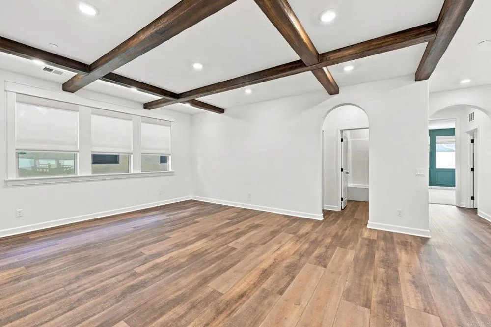 587 Gateway Lane San Marcos, CA 92078